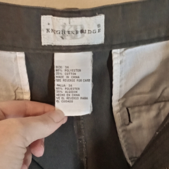 Clearance!!   Knights Bridge Pleated Shorts - Size 34 - Picture 4 of 4